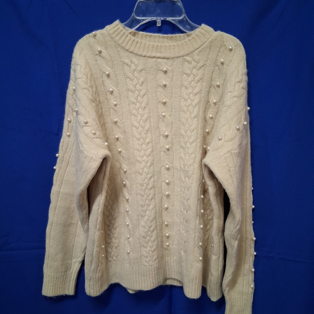 Womens Arnaldo Bassini Elegant Cream Cable Knit Sweater With Pearl Detail